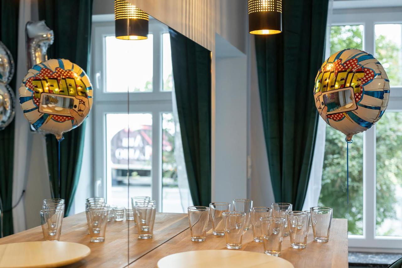 Apartment #partyhouse Wilda Posen